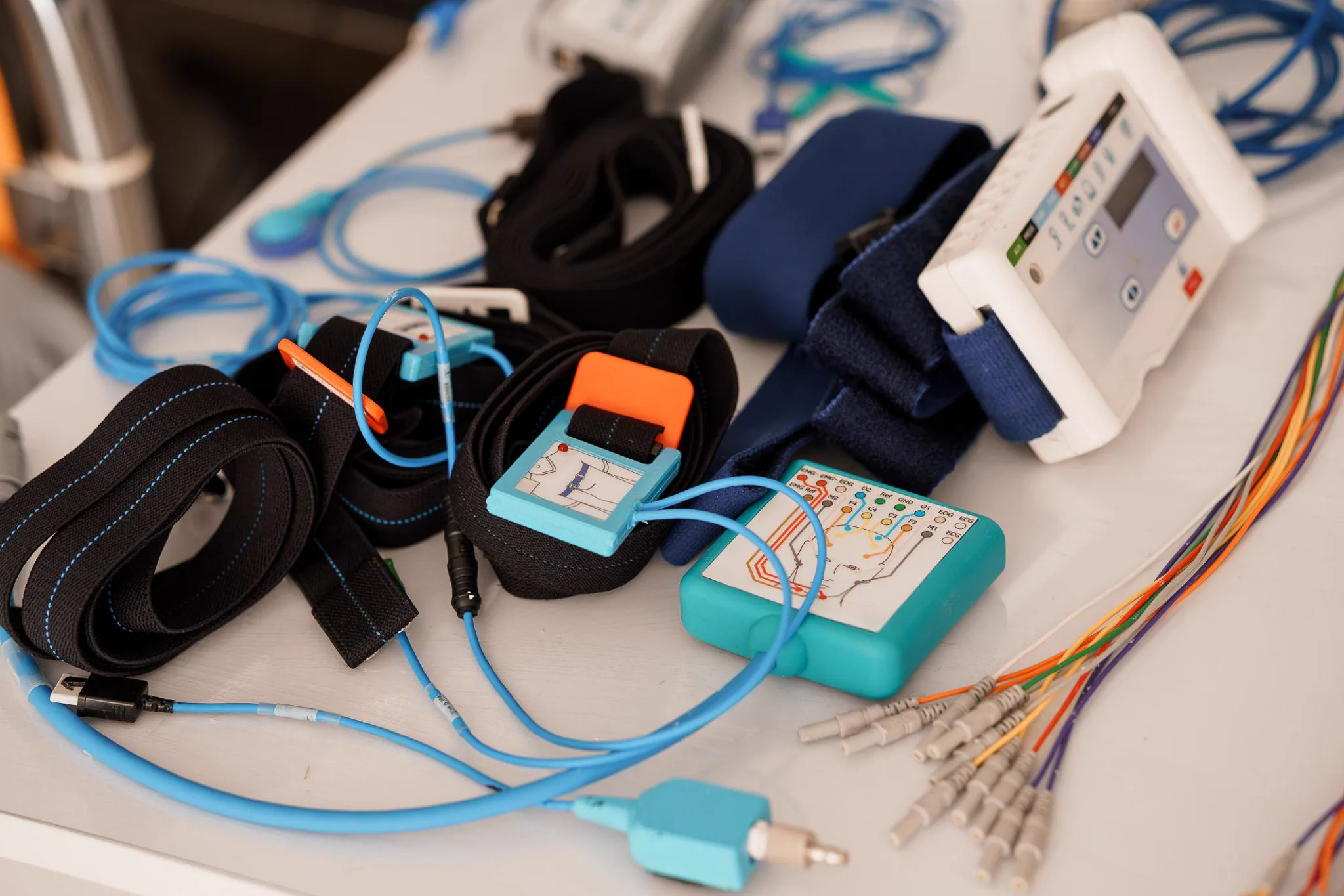 Sleep study equipment — polysomnography and diagnostic devices
